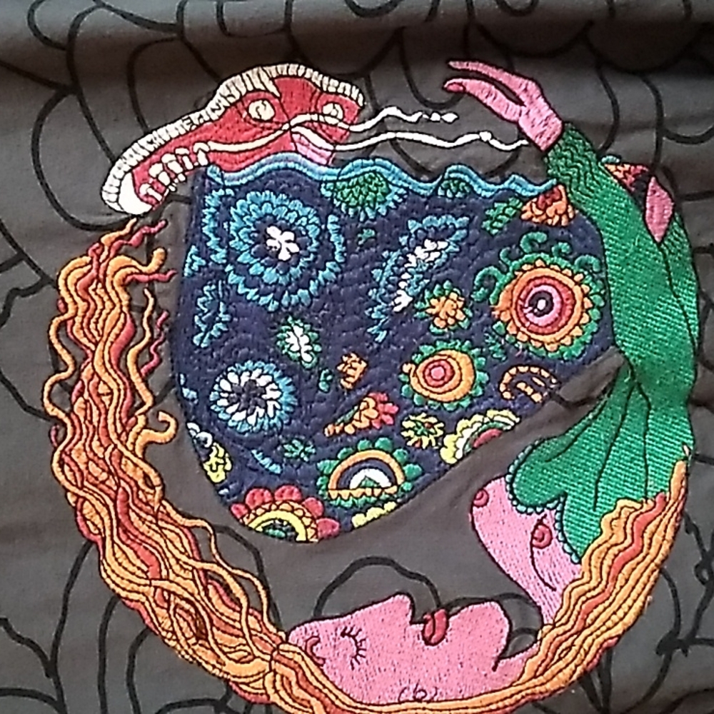 Desigual embroidered tee, multicolor, soft cotton, Sz S/M, EUC